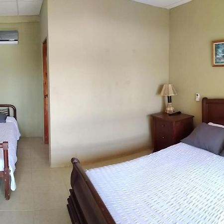 Cucube Hotel Ayangue Exterior photo